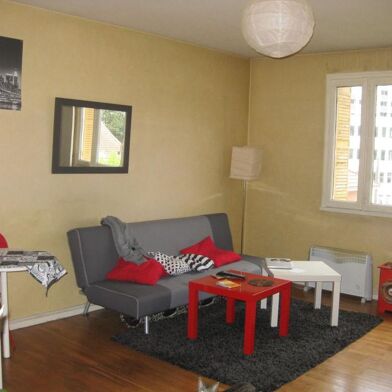 Appartement 3 pièces 795 €