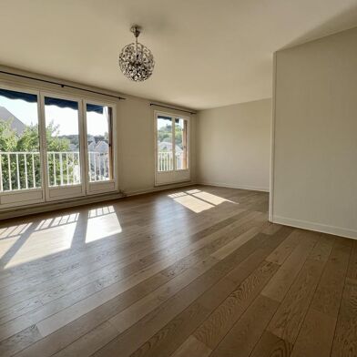 Appartement 4 pièces 2150 €