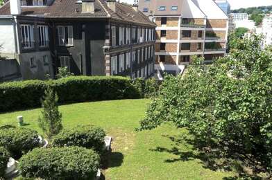 Appartement 4 pièces 2150 €