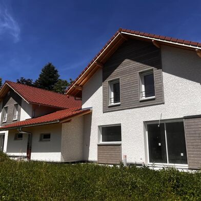 Maison 5 pièces 442050 €