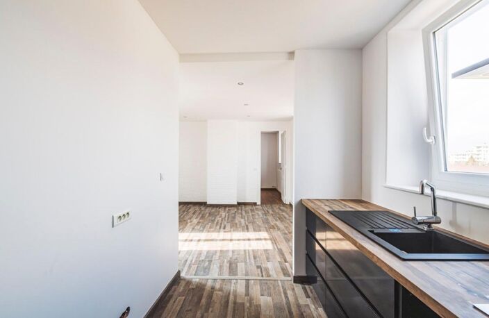 Appartement À Vendre — photo 2