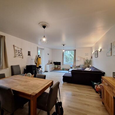 Appartement 4 pièces 308850 €