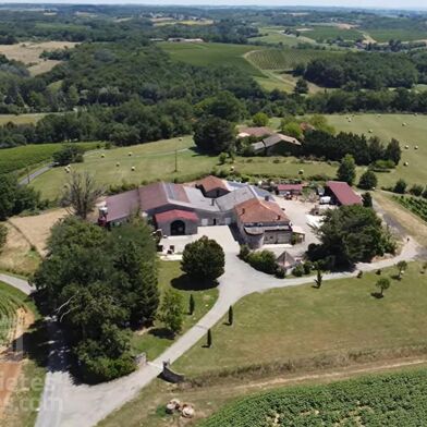 Maison 8 pièces 1250000 €