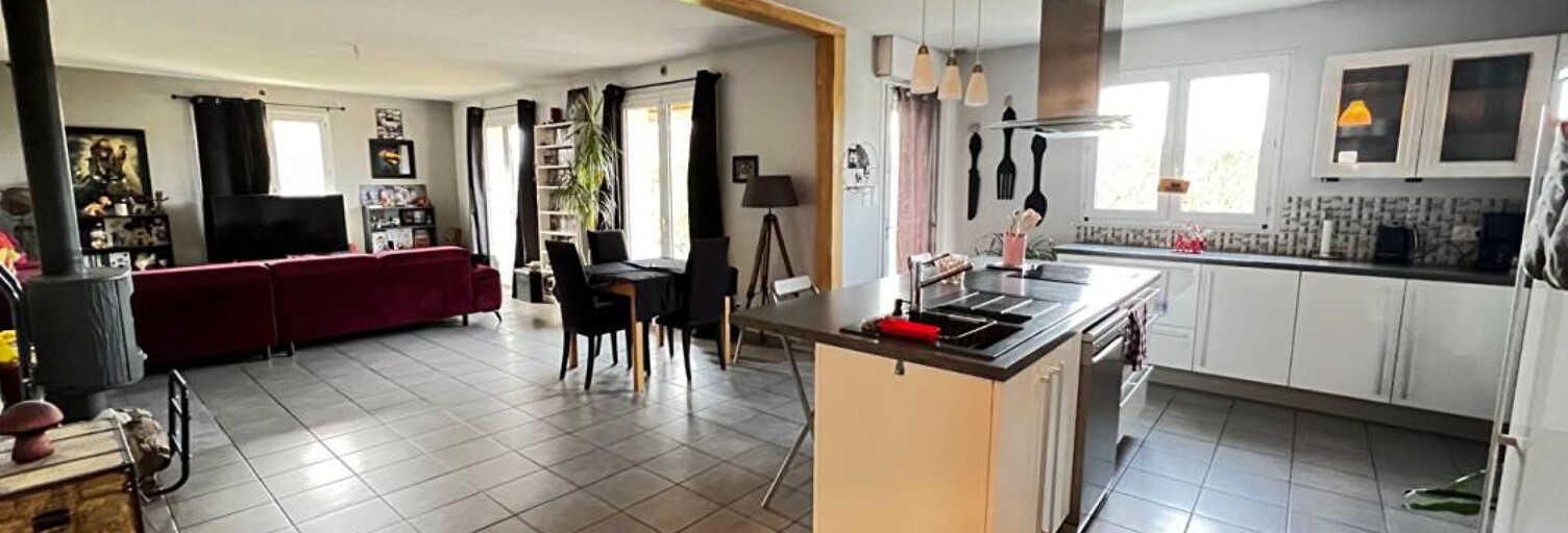 Maison 4 Pièces 98 m² à vendre à Sèvremont (85700)