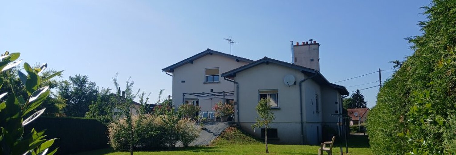 Maison 11 Pièces 180 m² à vendre à Roye (70200)