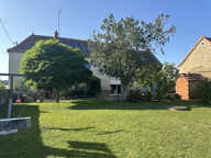 Ancien corps de ferme et dépendances, 180 m2 hab environ. — photo 2