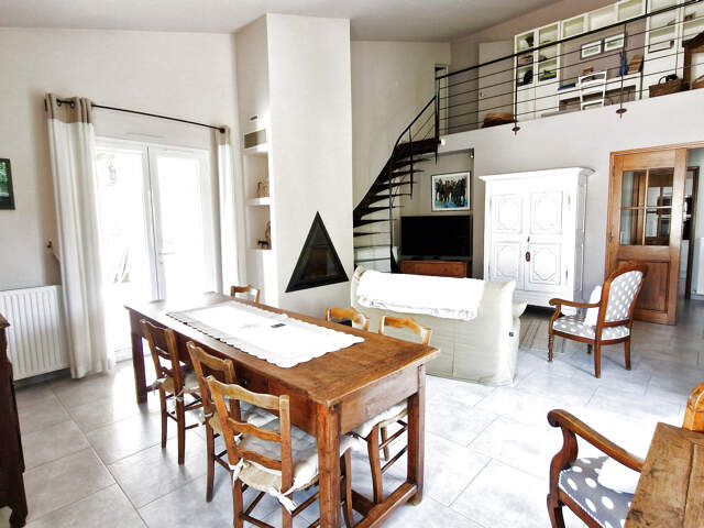 Maison traditionnelle — photo du bien