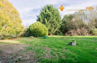 Grand terrain constructible libre de constructeur — photo du bien