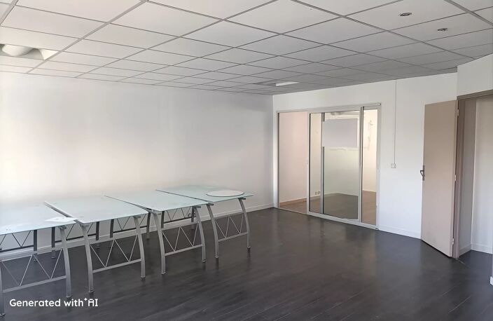 IVRY-SUR-SEINE BUREAUX 70,60 M² — photo 4
