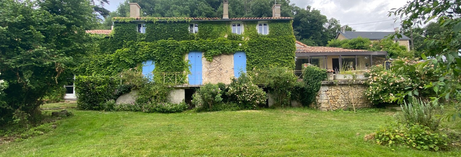 Maison 8 Pièces 208 m² à vendre à Poitiers (86000)