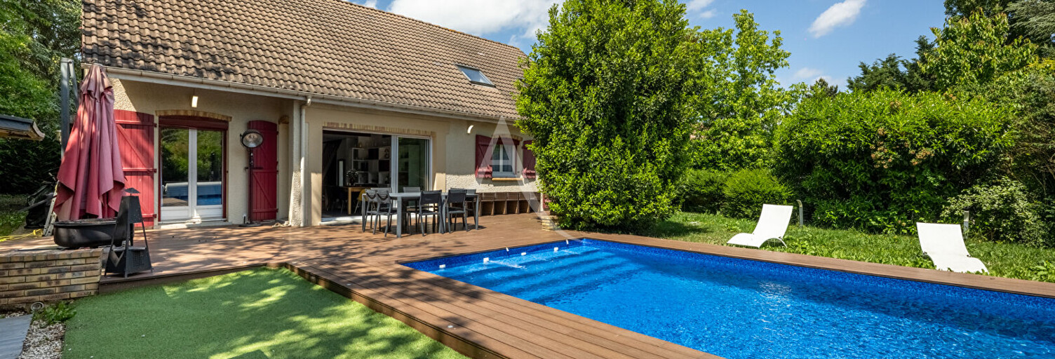 Maison 7 Pièces 203 m² à vendre à Courdimanche (95800)