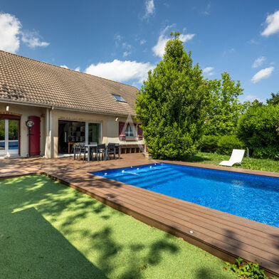 Maison 7 pièces 714000 €