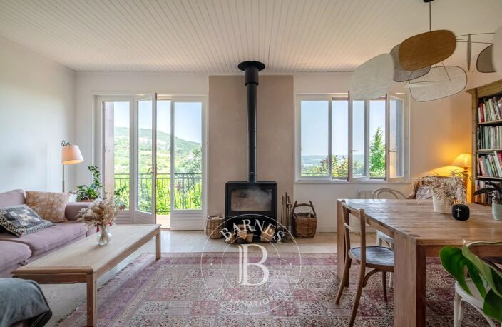 Saint-Romain-au-Mont-d'Or - Maison sans vis-à-vis d'environ 142 m² - Terrain avec vue de 1392 m² - 4 chambres — photo 5