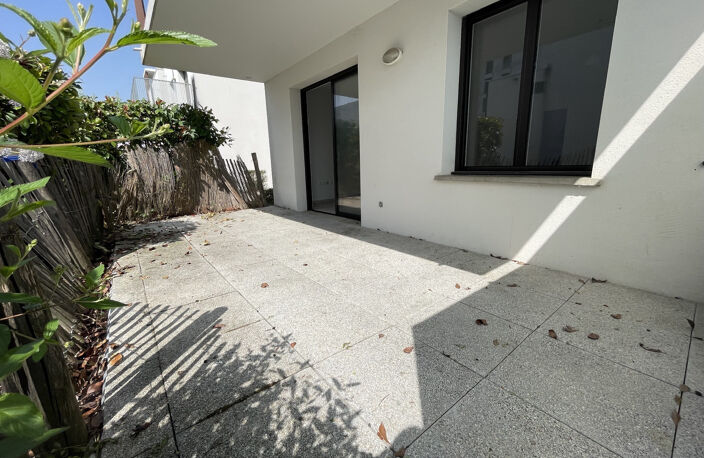 Appartement T3 de 66 m2 en rez-de-chaussée avec terrasse   Q — photo 5