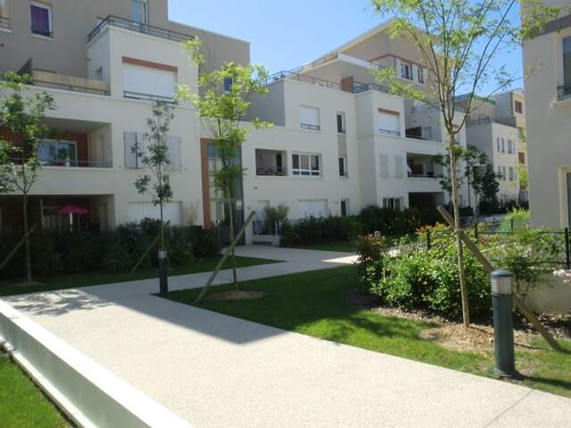 Résidence de 2009 - A deux pas de la gare, F2 de 4 — photo du bien