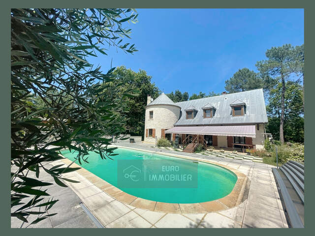 Proche Langon - propriété 6 chambres -dépendances -piscine - — photo du bien