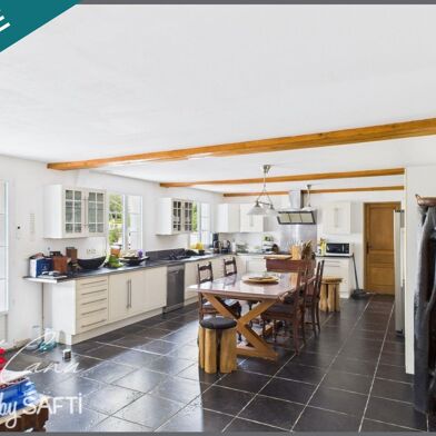 Maison 9 pièces 599000 €