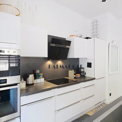 Appartement 3 pièces 900 €