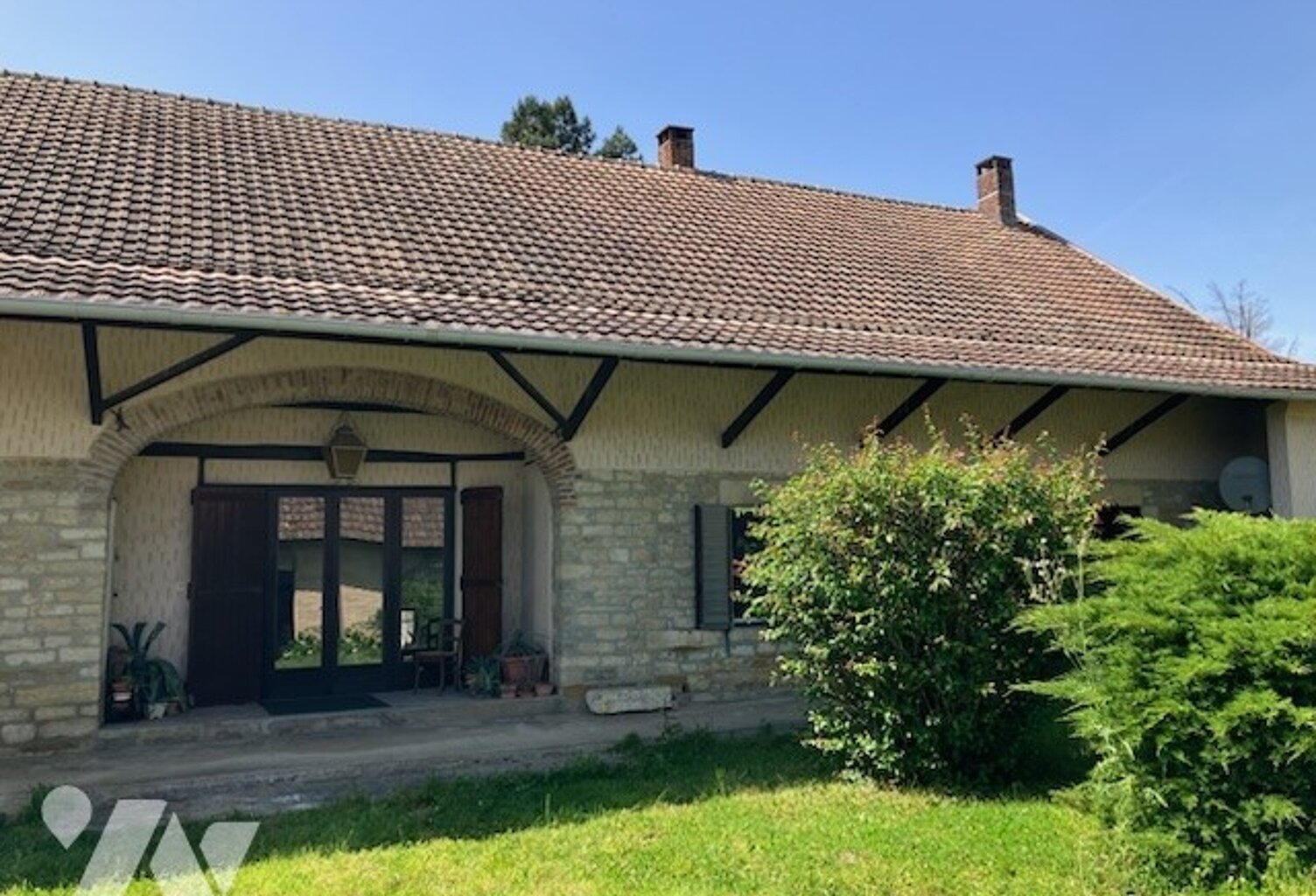 Vente maison 5 pièces 140 m² Chêne-Bernard (39120) — photo 1