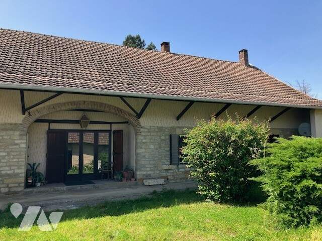 Maison 5 pièces 140 m² à Chêne-Bernard — photo du bien