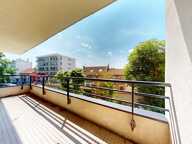 A VENDRE - BD PASTEUR - PONSARDIN - 2 CHAMBRES, BALCONS, GARAGE, — photo 4