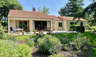 Maison 7 Pièces 156 m² à vendre à Biard (86580)