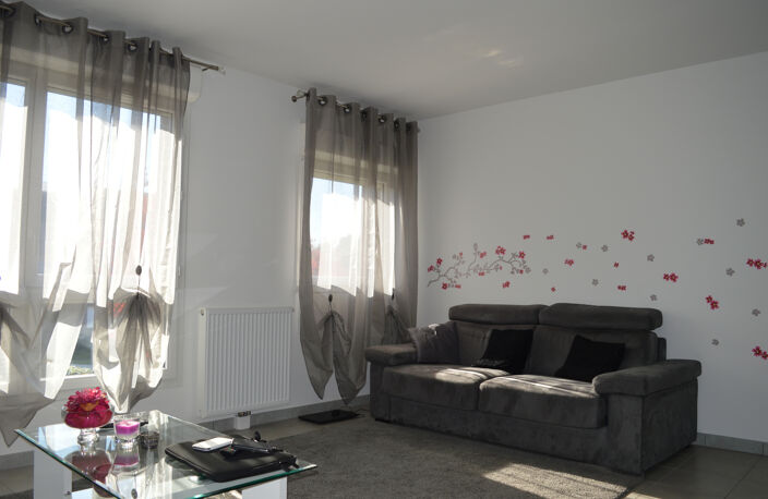 PESSAC - Monteil - X. Arnozan - Av. Pasteur - T3 (69m2) parf — photo 2