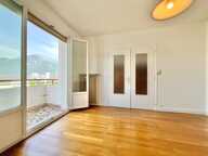 T4 — photo 2
