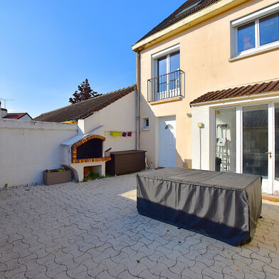 Maison 5 pièces 368000 €