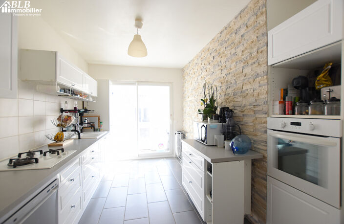 78310  Maurepas  Maison familiale type 'MAYFAIR' 4 chambres — photo 4