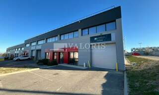 Commerce  362 m² à louer à Gignac-la-Nerthe (13180)