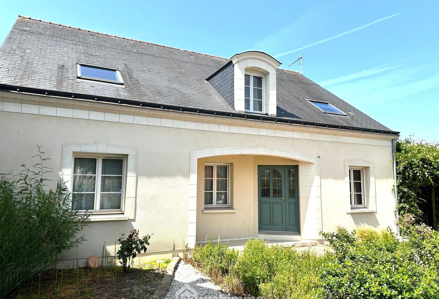 Maison - 186m² - Mazé-Milon — photo 1