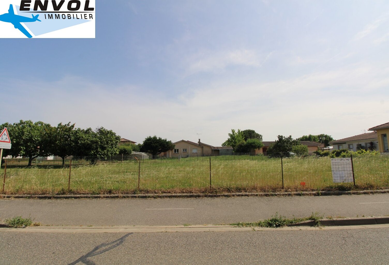 Terrain — photo 1