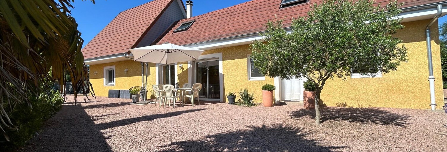 Maison 10 Pièces 150 m² à vendre à Marcenat (03260)