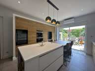 AGEN HYPER CENTRE MAISON D'EXCEPTION AVEC GARAGE JARDIN ET PISCINE — photo 2