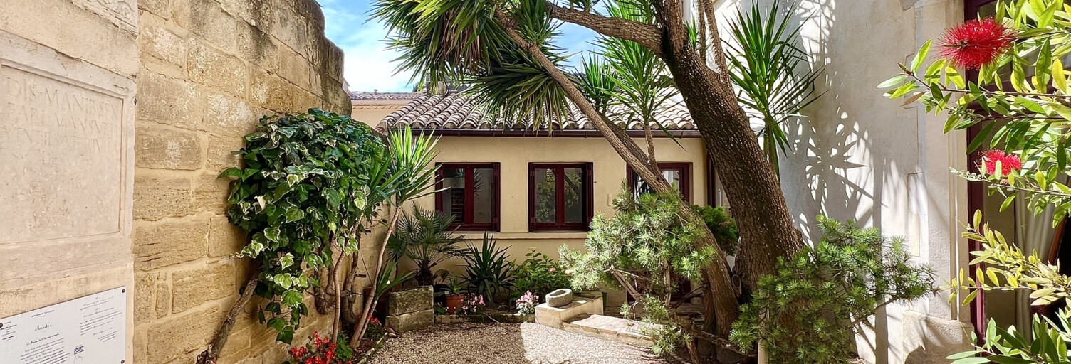 Maison 7 Pièces 280 m² à vendre à Beaucaire (30300)