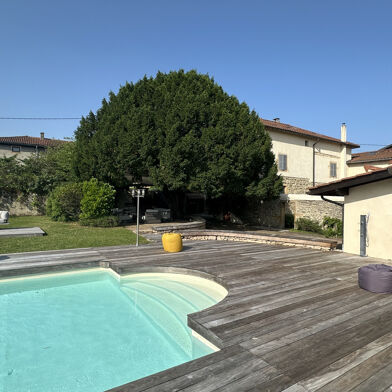 Maison 9 pièces 788000 €