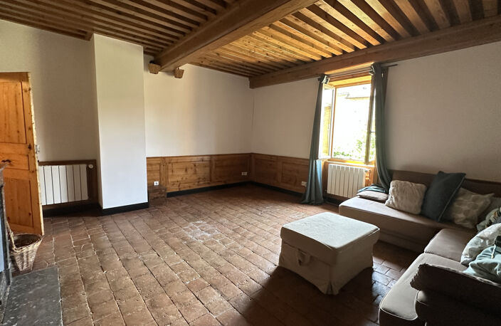 A VENDRE EN EXCLUSIVITE MAISON ANCIENNE  DE 205 M2 A FLEURIE — photo 4