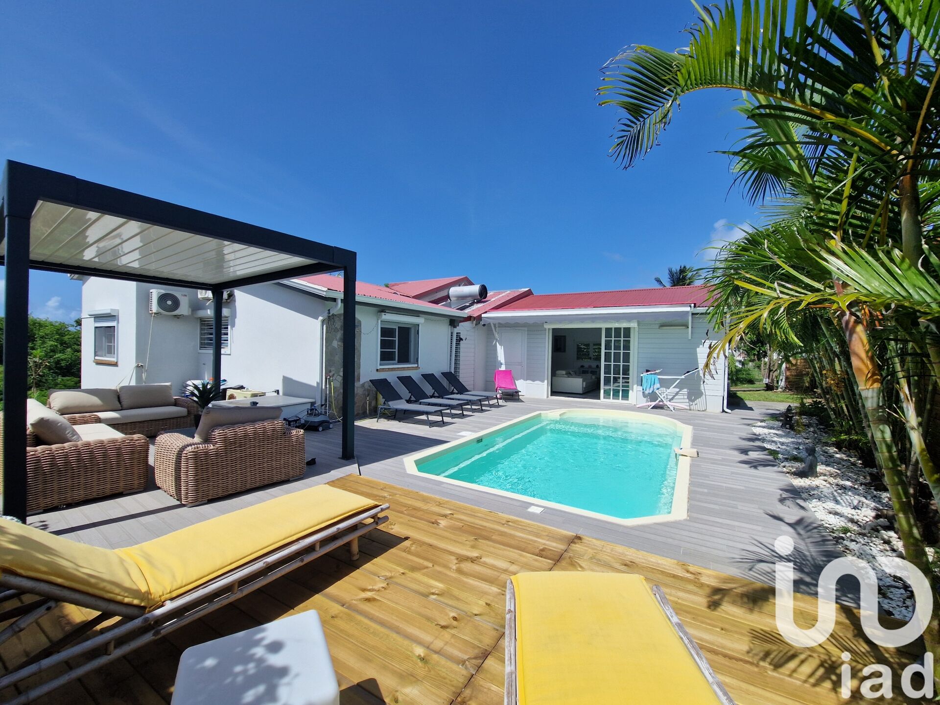 Le-Moule - 190m² - 7p. - 4ch.