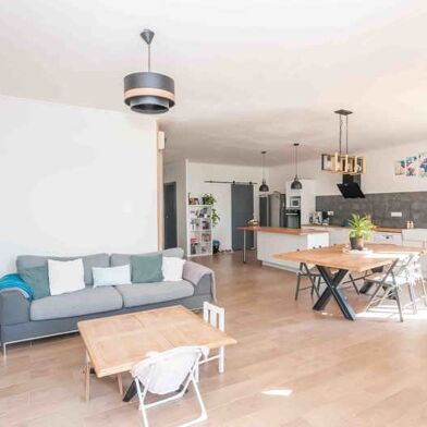 Maison 4 pièces 265500 €
