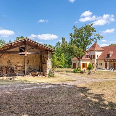 Maison 11 pièces 570000 €