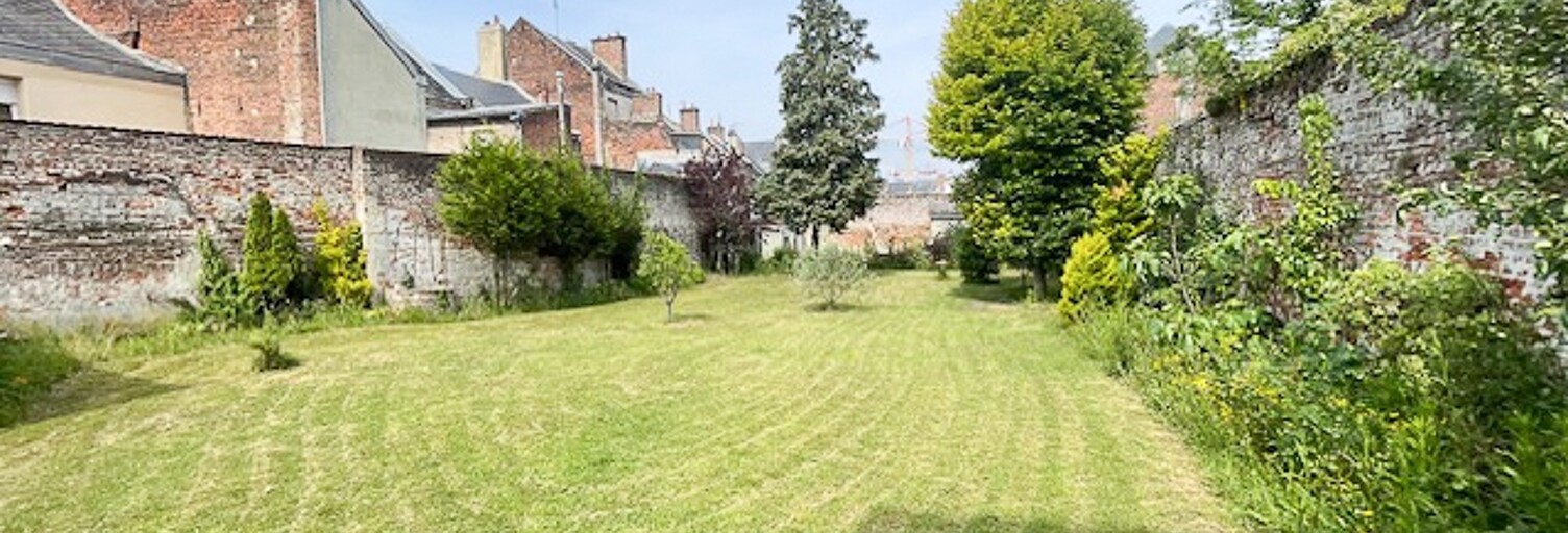 Maison 11 Pièces 340 m² à vendre à Saint-Quentin (02100)