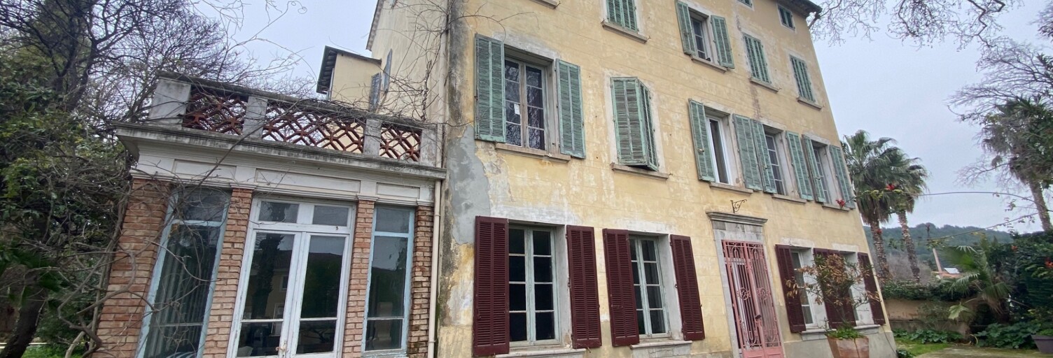 Maison 15 Pièces 338 m² à vendre à La Valette-du-Var (83160)