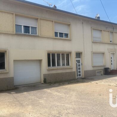Appartement 4 pièces 168000 €