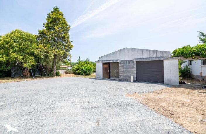 Vente maison 2 pièces 69 m² Carbon-Blanc (33560) — photo 2