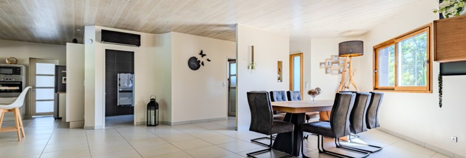 Maison 7 Pièces 295 m² à vendre à Les Peintures (33230)