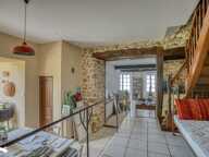 Maison de bourg de 7 pièces principales — photo 2