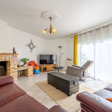 Maison 6 pièces 495040 €