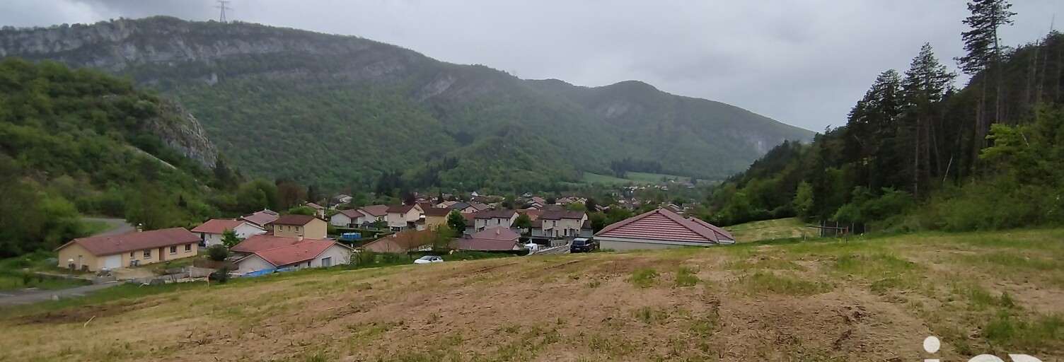 Terrain  1271 m² à vendre à Thoirette-Coisia (39240)