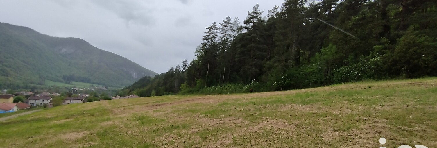 Terrain  1083 m² à vendre à Thoirette-Coisia (39240)